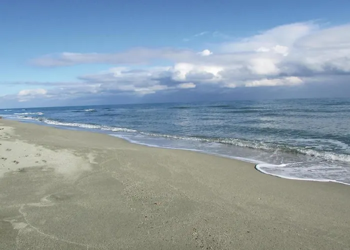 Casa vacanze Amazing In With Wifi Aleria (Corsica)