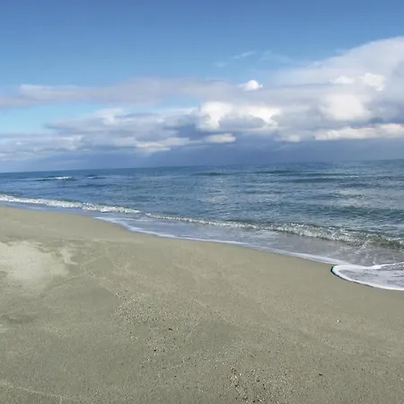 Casa vacanze Amazing In With Wifi Aleria (Corsica)